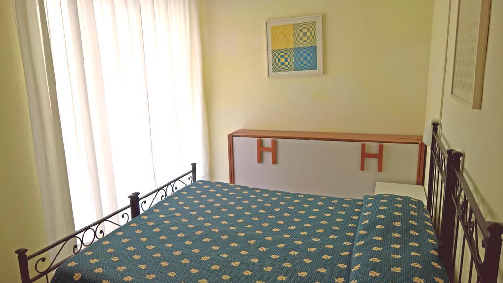Albergo Golfo 福洛尼卡 外观 照片